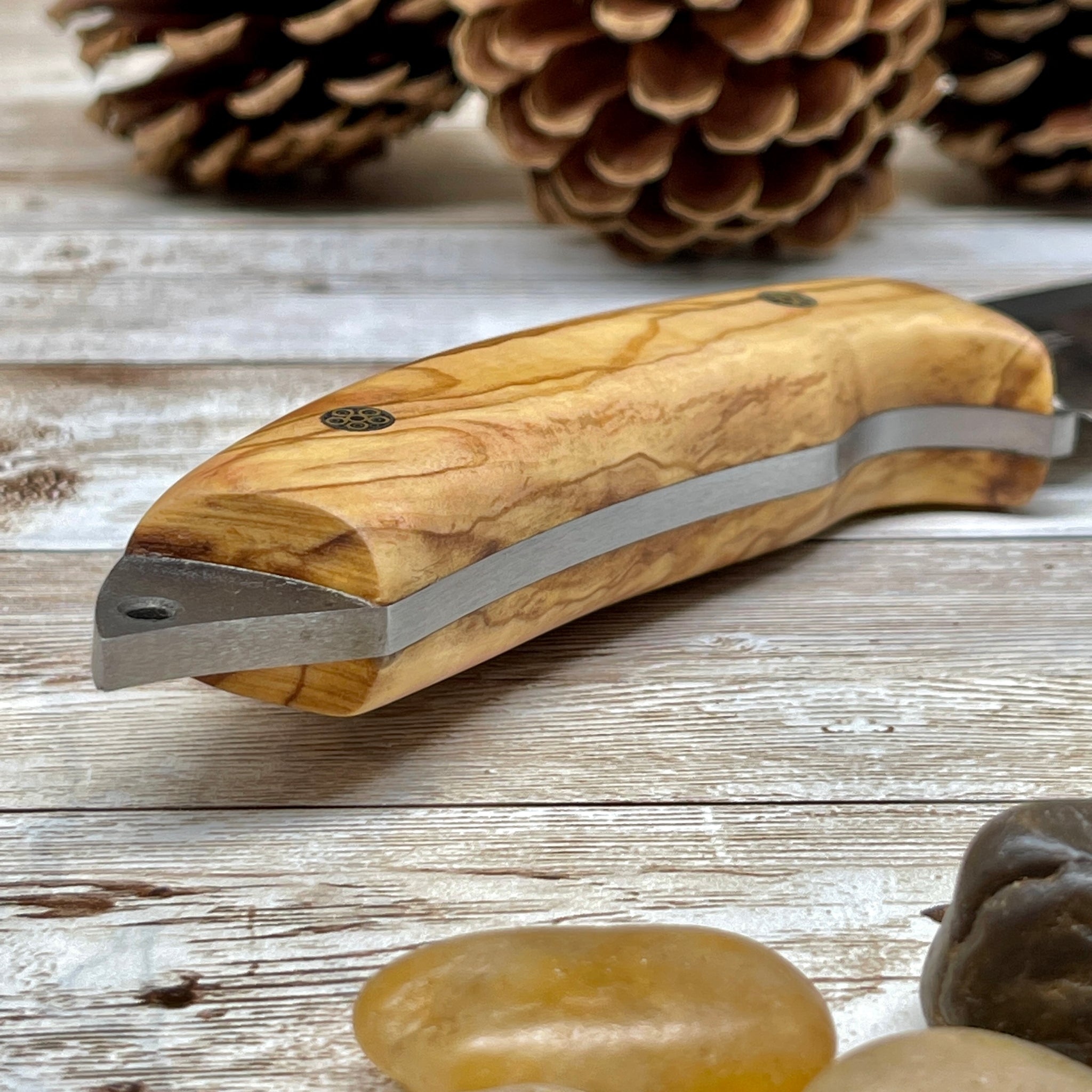 Camping Knife With Olive Wood Handle, 1/4 Inch N 690 Steel and Leather  Sheath, Drop Point N690 Steel Blade, Unique Root of Olive Tree Handle -   Israel